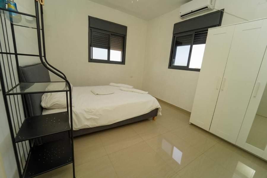 Apartamento Family Master Nahariya Exterior foto
